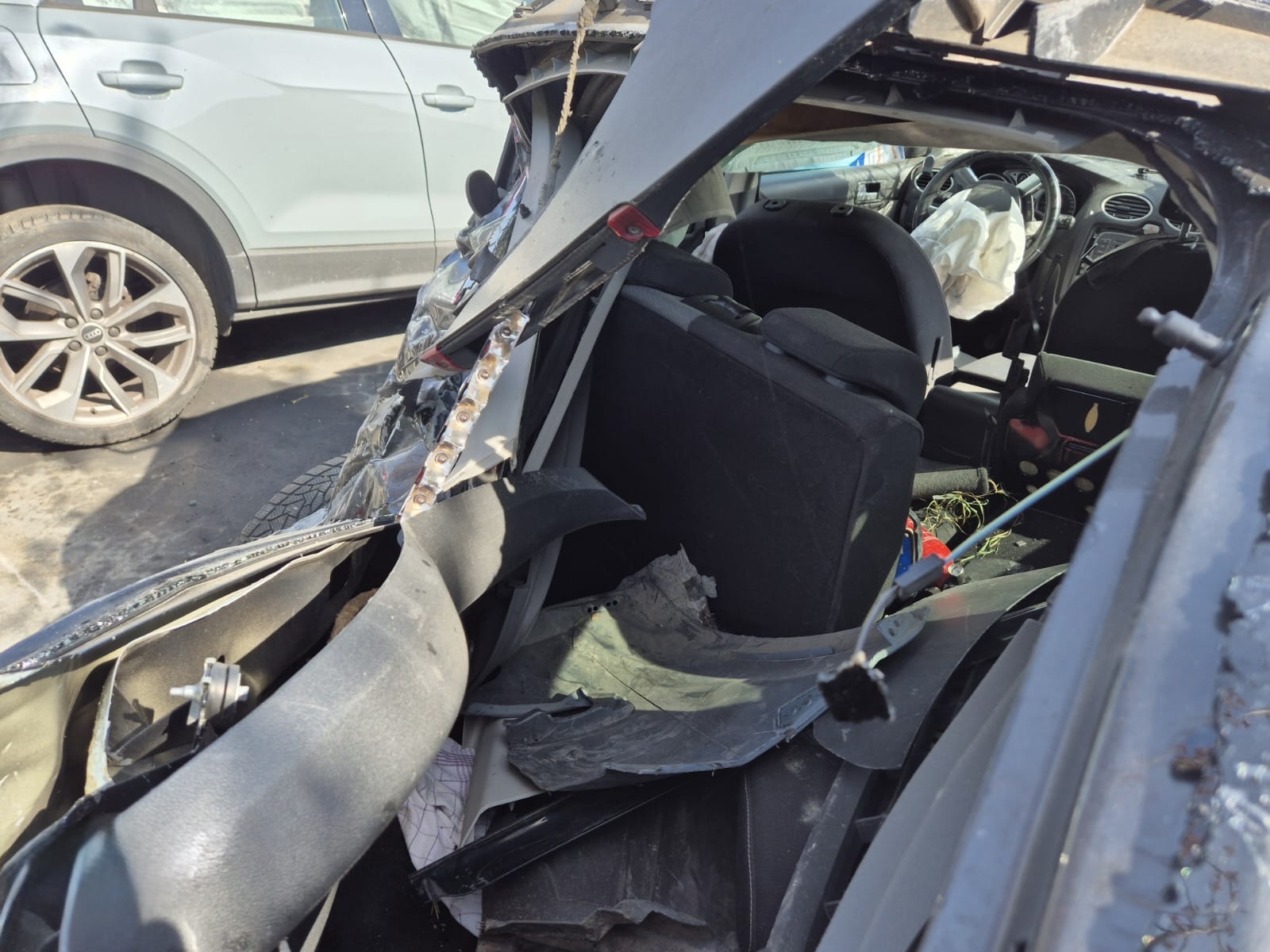 Mon épave après l’accident — Le basculement